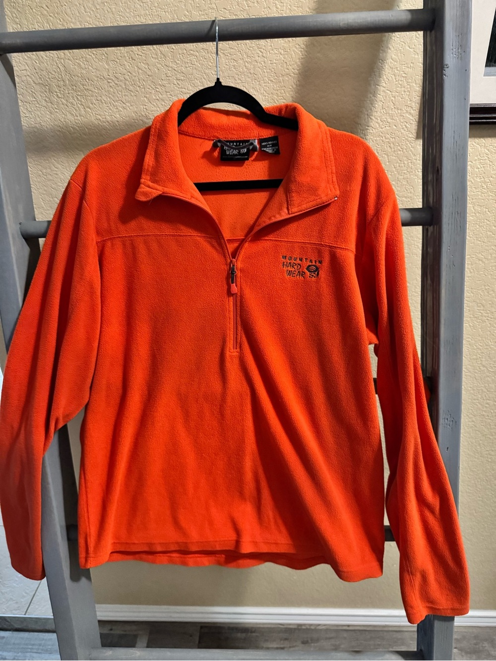 Mountain Hardwear Men's Orange Half-Zip Fleece Pullover
